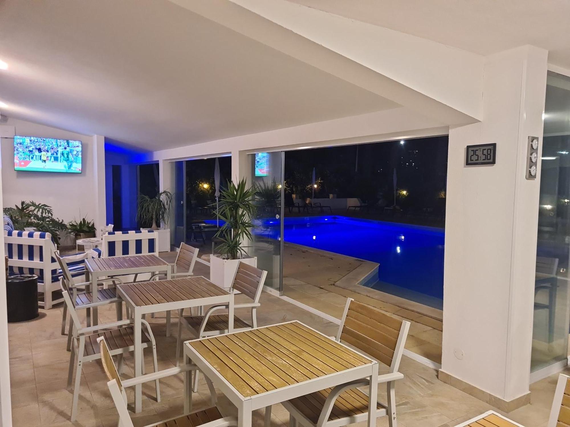 Villa Alcaide Портиман Екстериор снимка